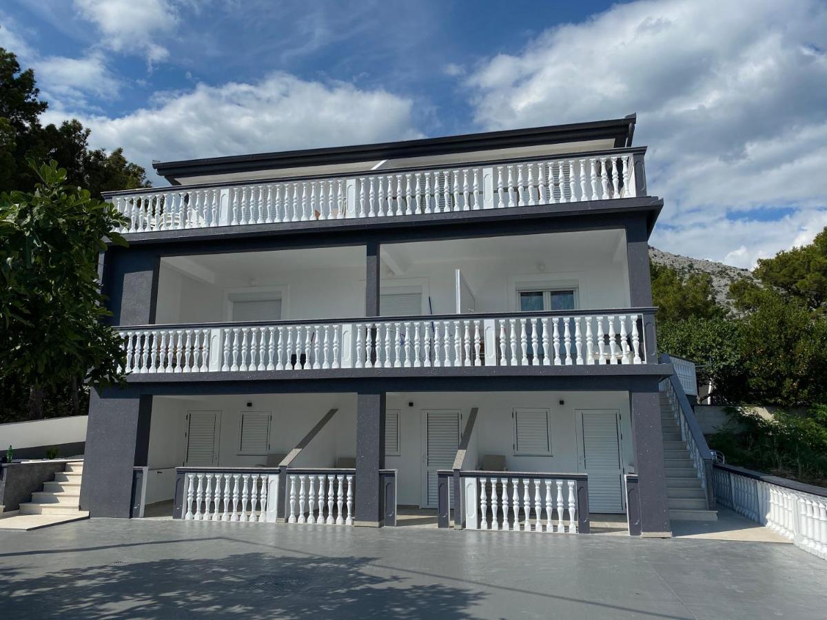 Apartmani Anita Starigrad Paklenica Exteriör bild
