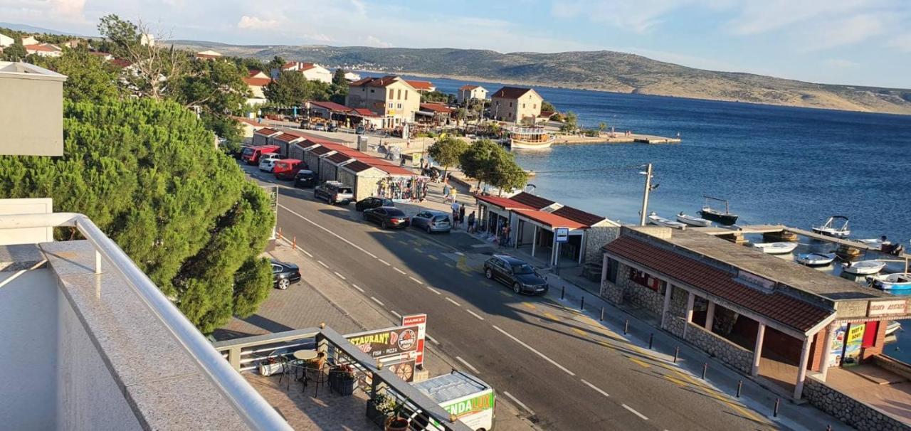 Apartmani Anita Starigrad Paklenica Exteriör bild